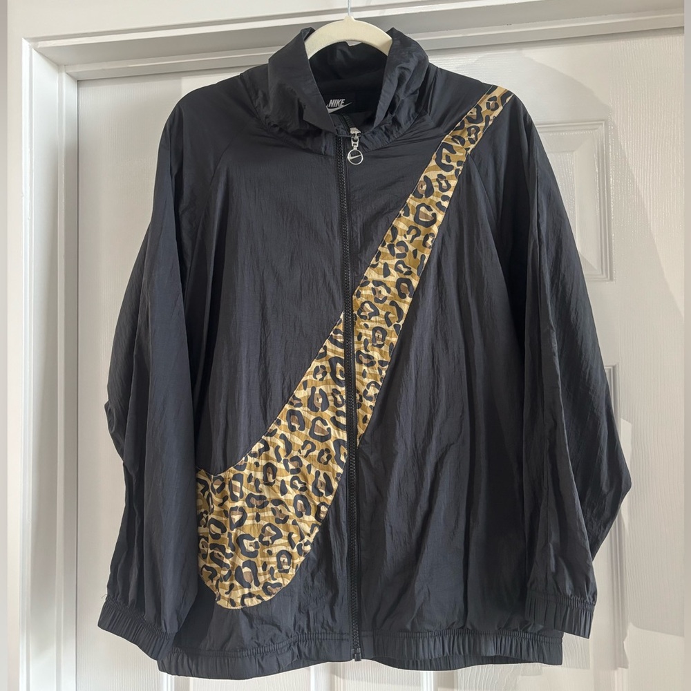 Nike Windbreaker Jacket